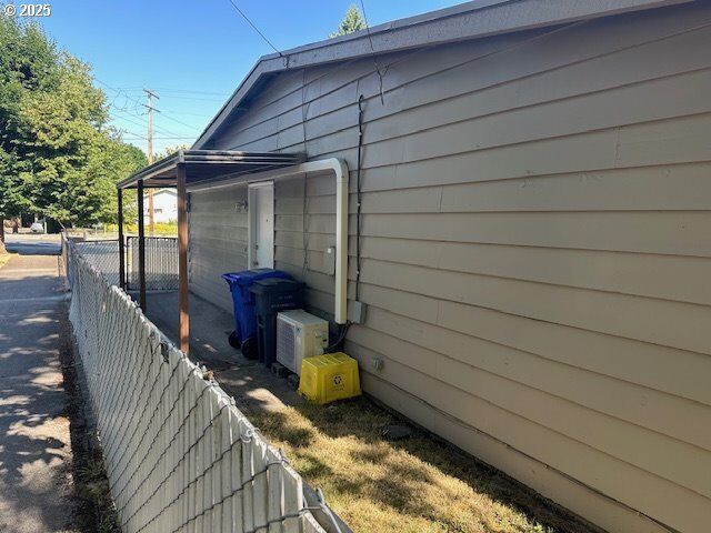 Property Photo: 9212 N Saint Louis Ave OR 97203