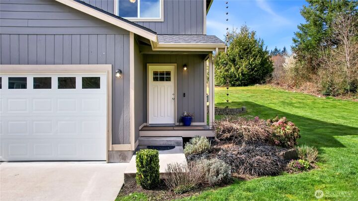 Property Photo:  1332  Bulman Road SE  WA 98366 