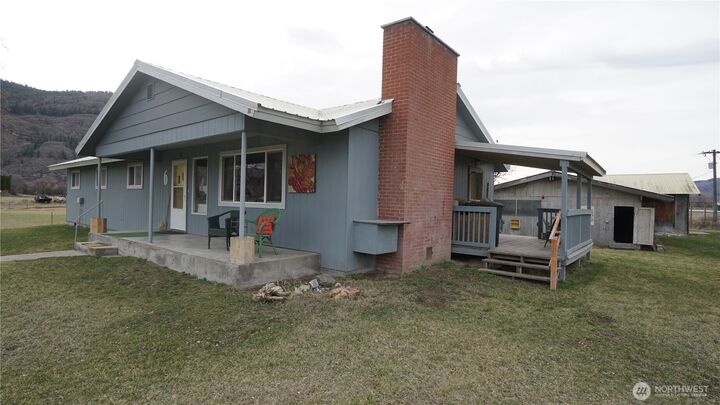 Property Photo: 6 Jennings Loop Road WA 98844