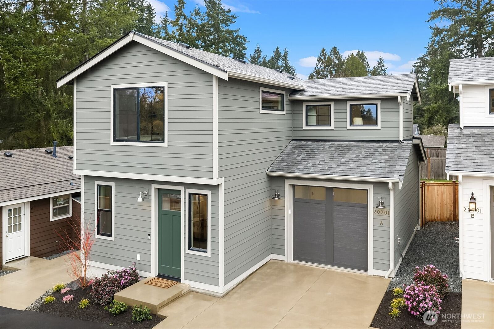 Property Photo: 20701 82nd Avenue W A WA 98026