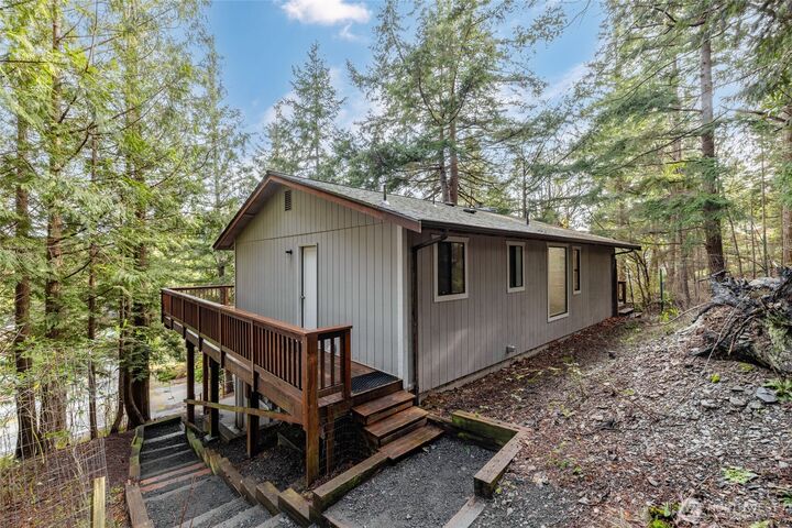 Property Photo:  629  Shushwap Lane  WA 98257 