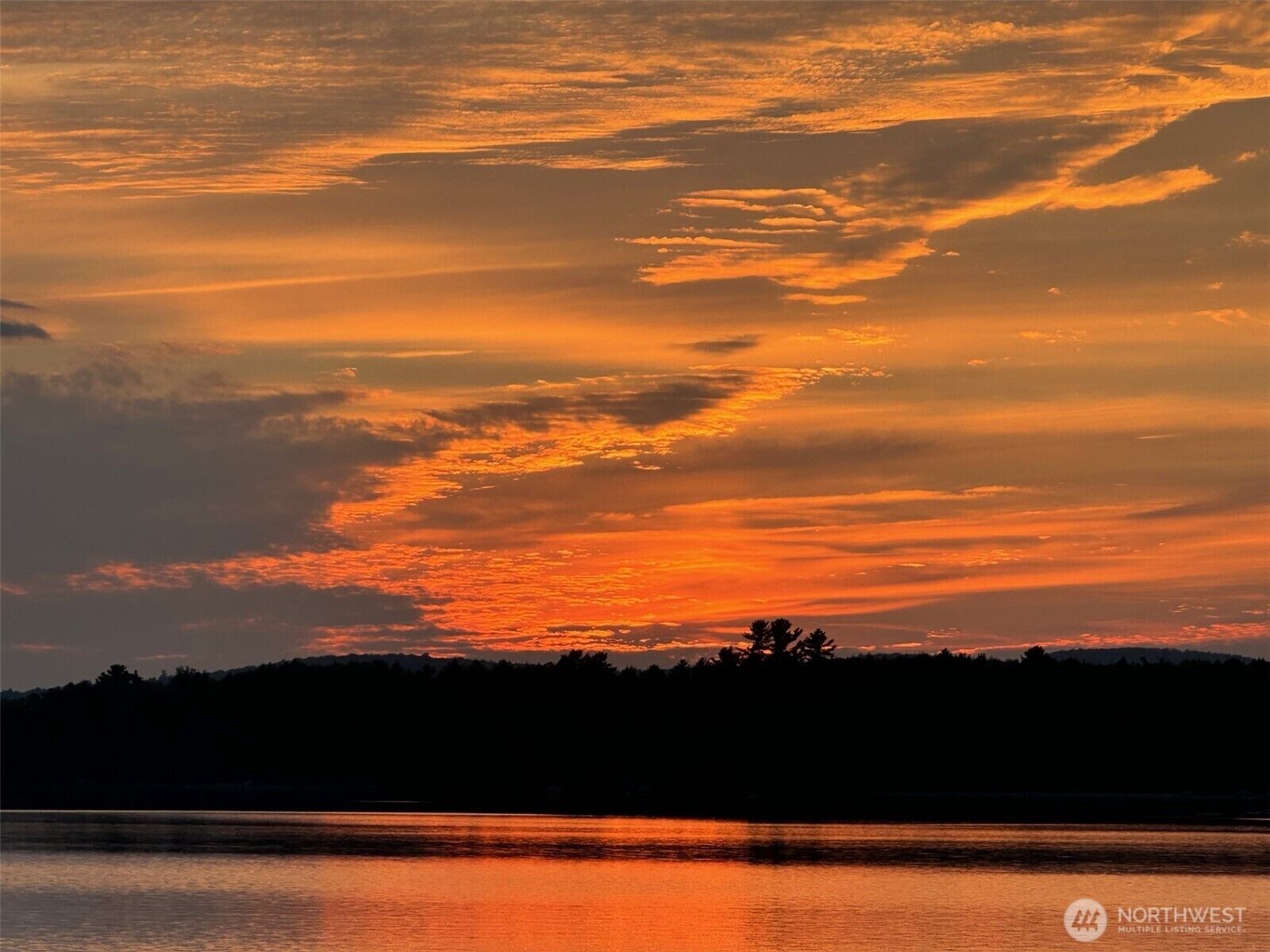 Property Photo:  10509 SE Vashon Vista Drive  WA 98367 