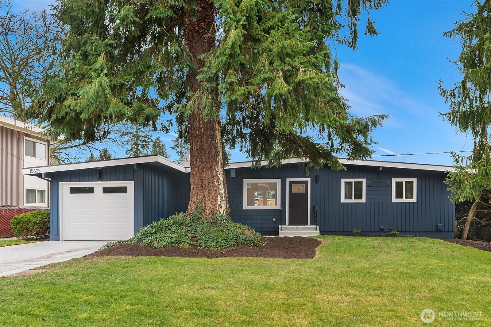 Property Photo:  15605 SE 8th Street  WA 98008 