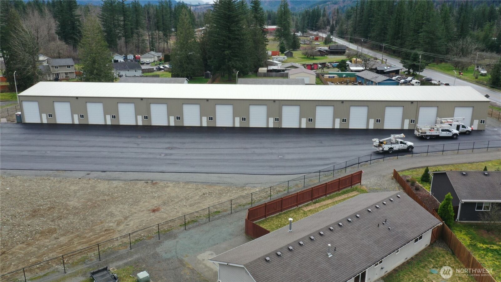 Property Photo:  2000  Amanda N  WA 98251 