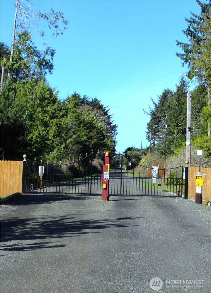 Property Photo:  43  Dolphin Lane  WA 98535 