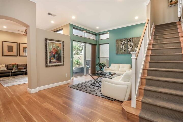 Property Photo:  1115 Linden Street  FL 33019 