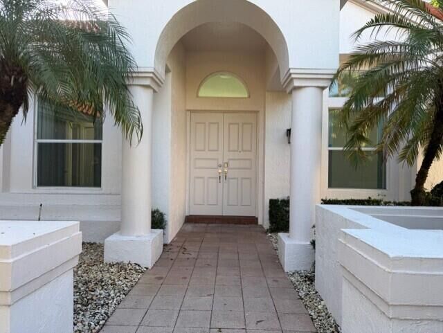 Property Photo:  2690 Oakmont  FL 33332 