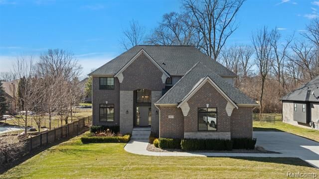 Property Photo: 49517 White Mill Drive MI 48317