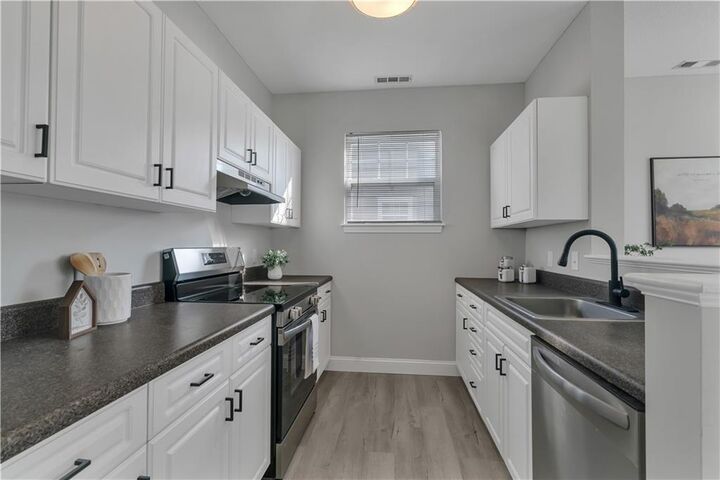 Property Photo:  90 Mill Street 202  RI 02895 