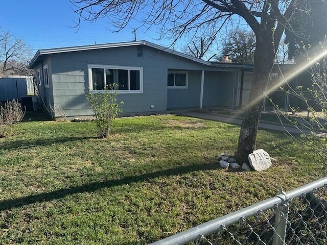 Property Photo: 2315 Lakeside Avenue TX 76901