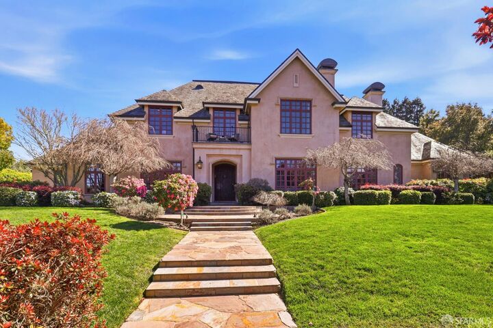 Property Photo:  575 Pullman Road  CA 94010 