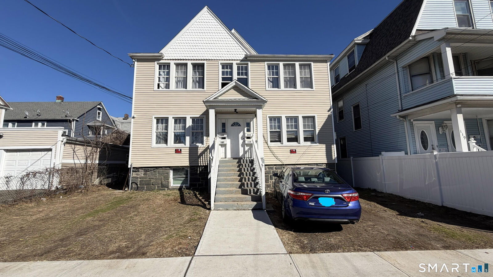 Property Photo:  113 Spring Street 113  CT 06608 