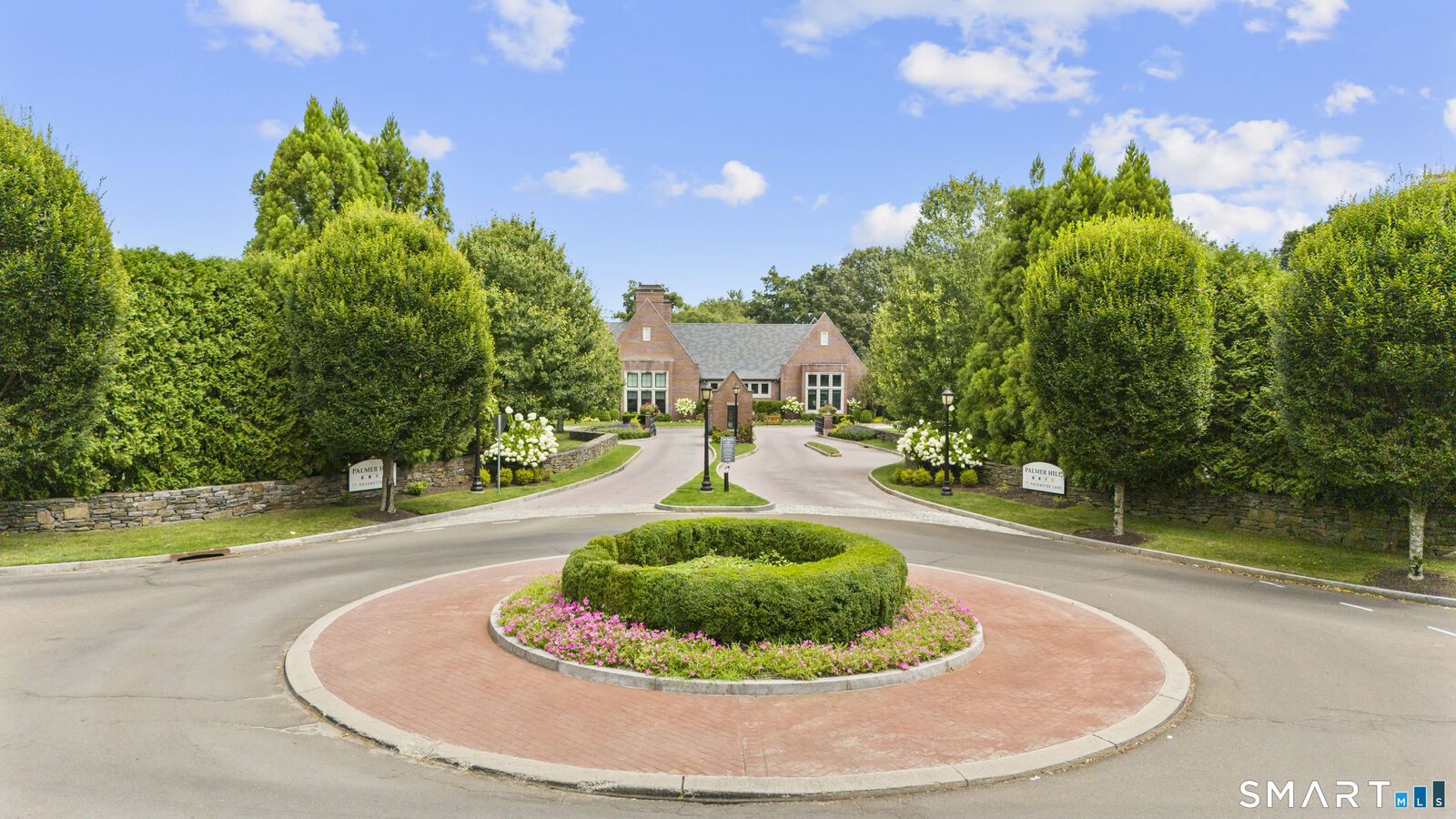 Property Photo: 77 Havemeyer Lane 58 CT 06902