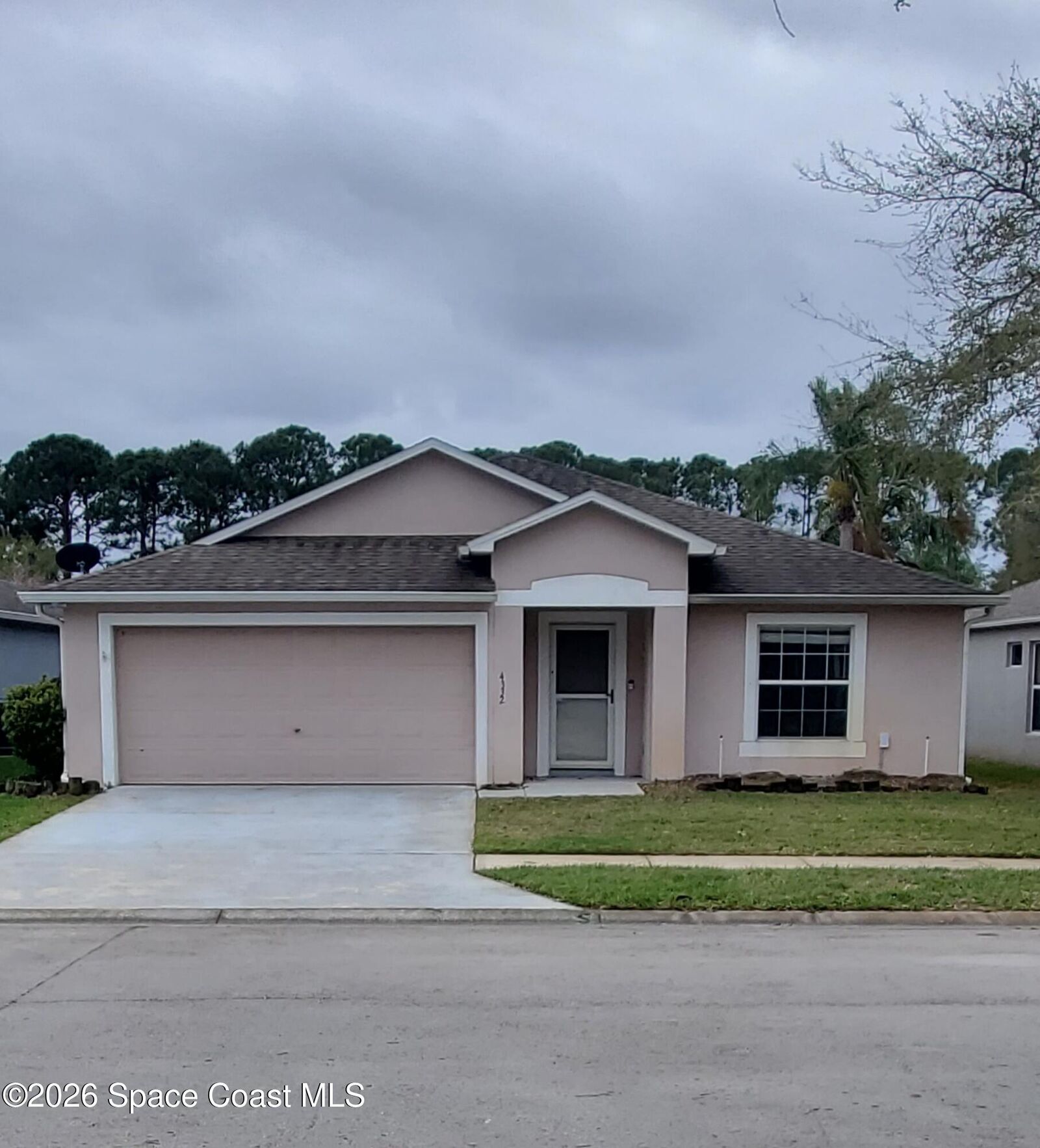 Property Photo:  4332 Derbyshire Drive  FL 32780 