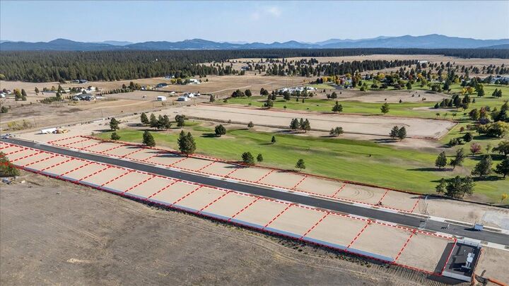 Property Photo: 1460 N High Desert Dr WA 99006