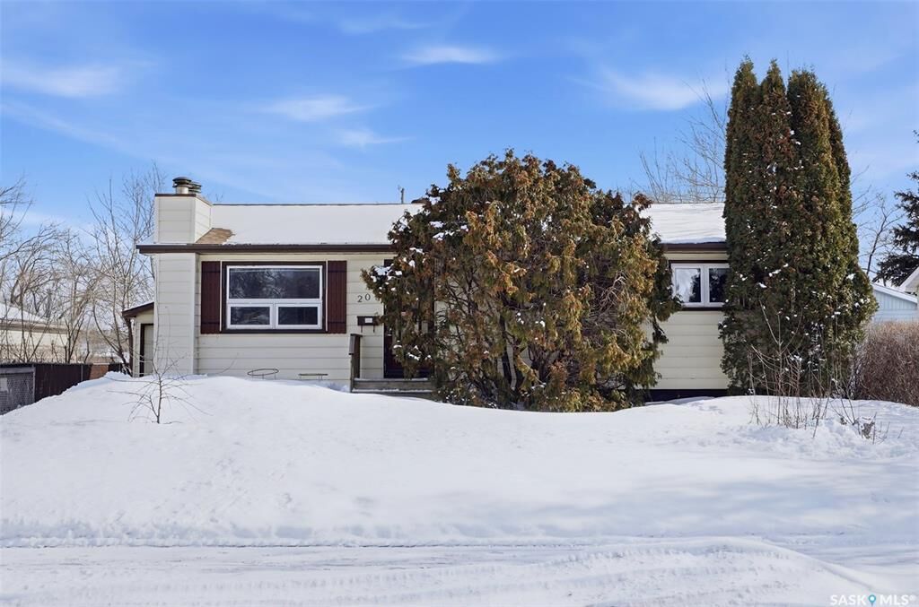 Photo de la propriété:  20 Marlborough Crescent  SK S7L 3T7 