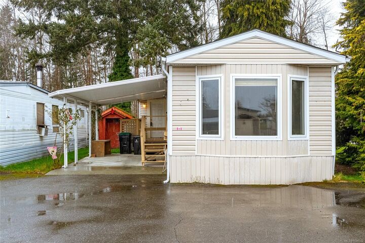 Property Photo: 2885 Boys Rd #320 BC V9L 4Y9