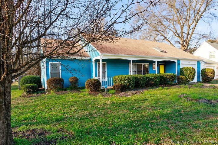 Property Photo:  153 Robinhood Lane  VA 23602 