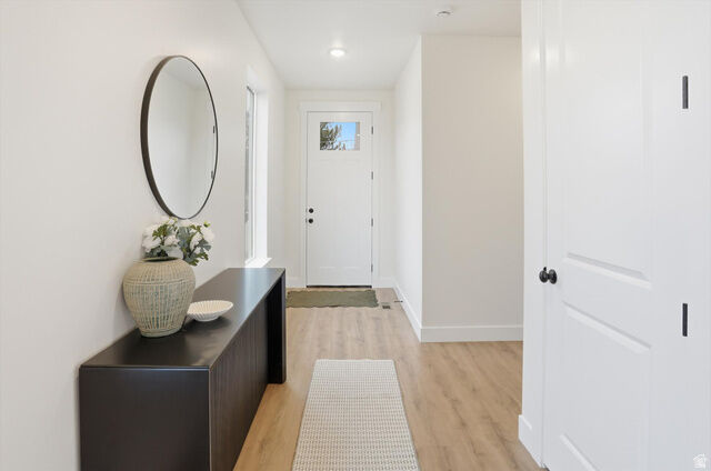 Property Photo:  4324 S 615 E  UT 84107 