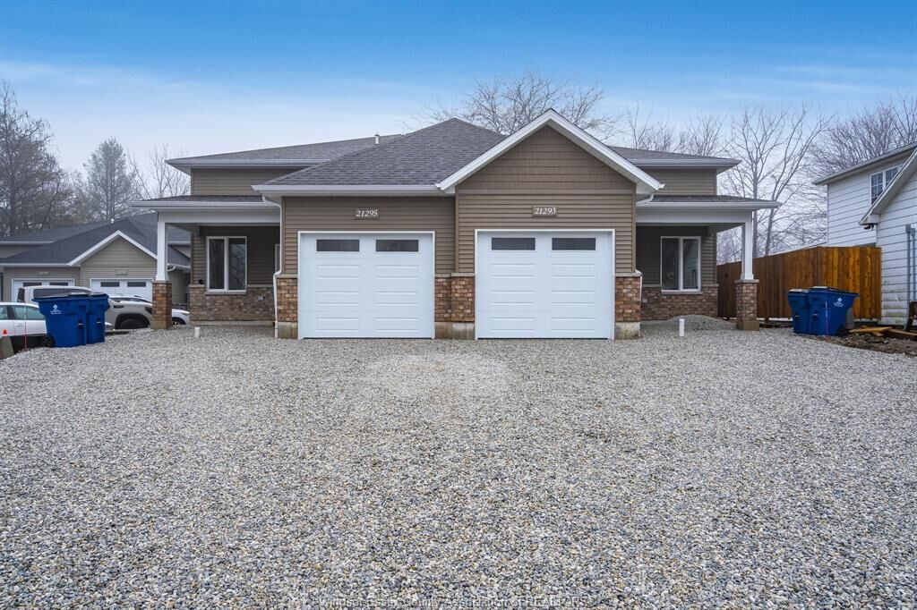 Photo de la propriété:  21293 Harbour Road 2  ON N0P 2P0 