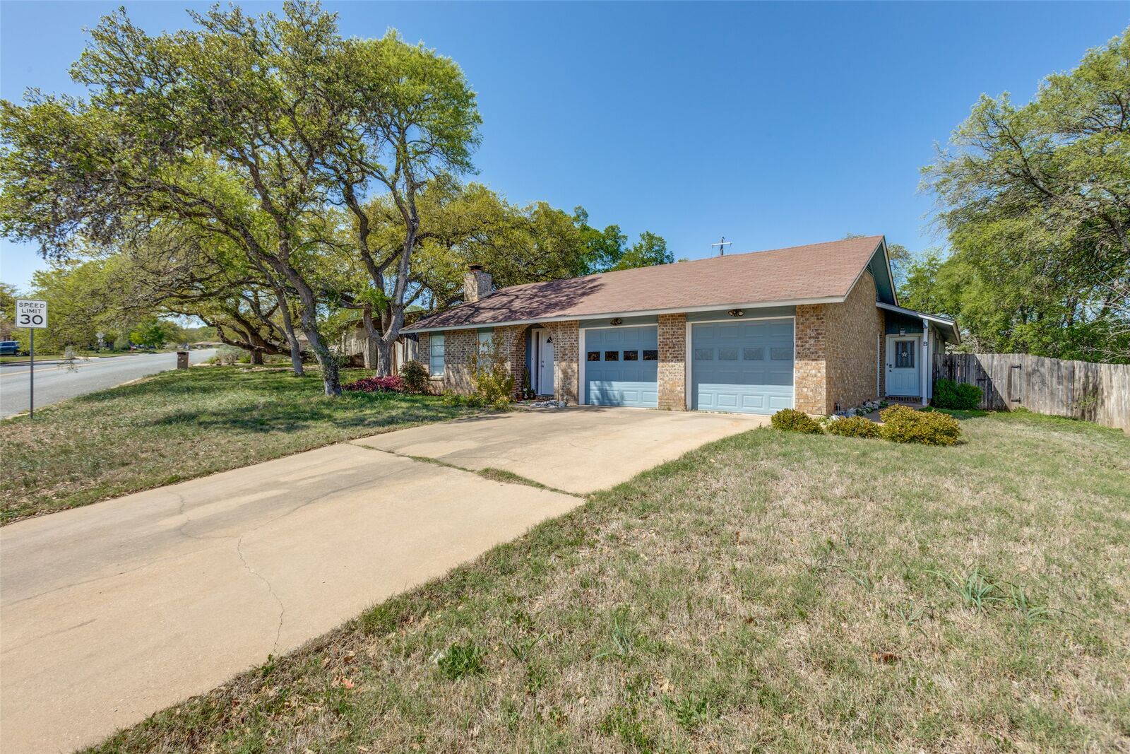 Property Photo:  6916 Scenic Brook Drive B  TX 78736 