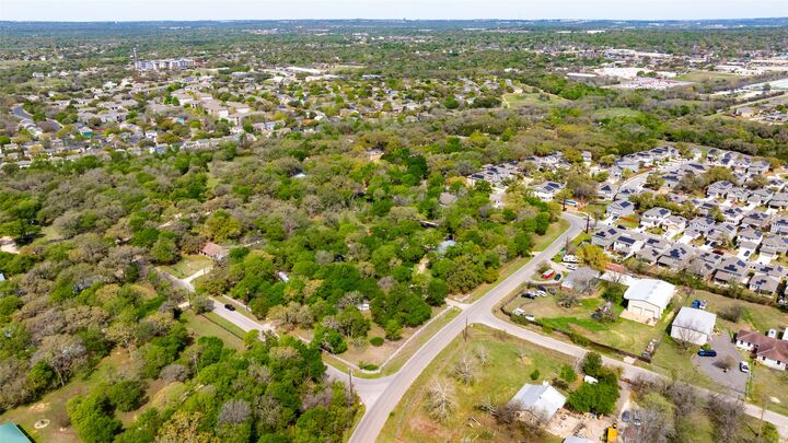 Property Photo:  10600 Slaughter Creek Drive  TX 78748 