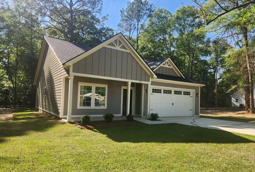 Property Photo: 135 Thomas Street GA 31763