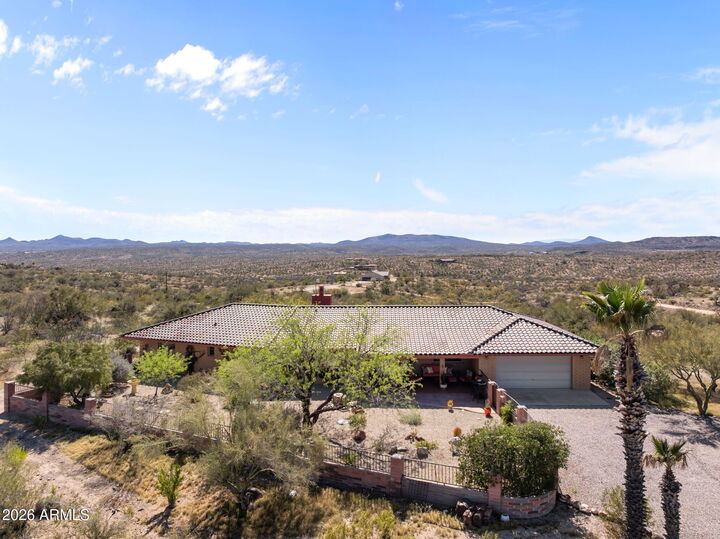 Property Photo:  2545 Peaceful Ridge Ridge  AZ 85390 