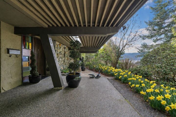 Property Photo: 6035 Eagleridge Drive BC V7W 1W7