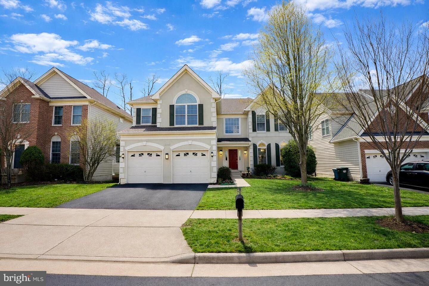Property Photo:  25957 Donovan Drive  VA 20152 