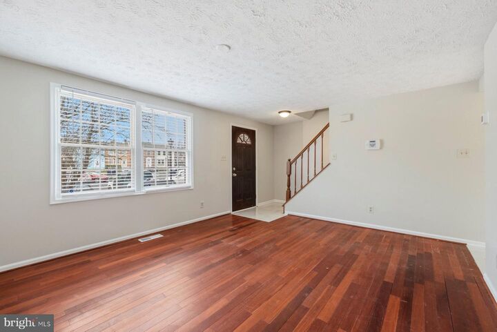 Property Photo:  11446 Horse Soldier Place  MD 20705 