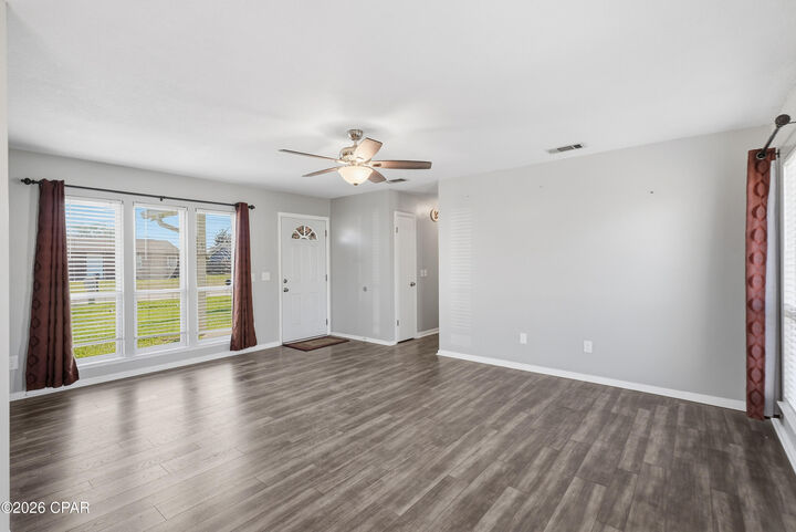 Property Photo:  504 E Pine Forest Drive  FL 32444 