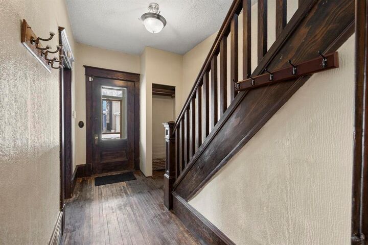 Property Photo:  479 Craig Street  MB R3G 3C2 