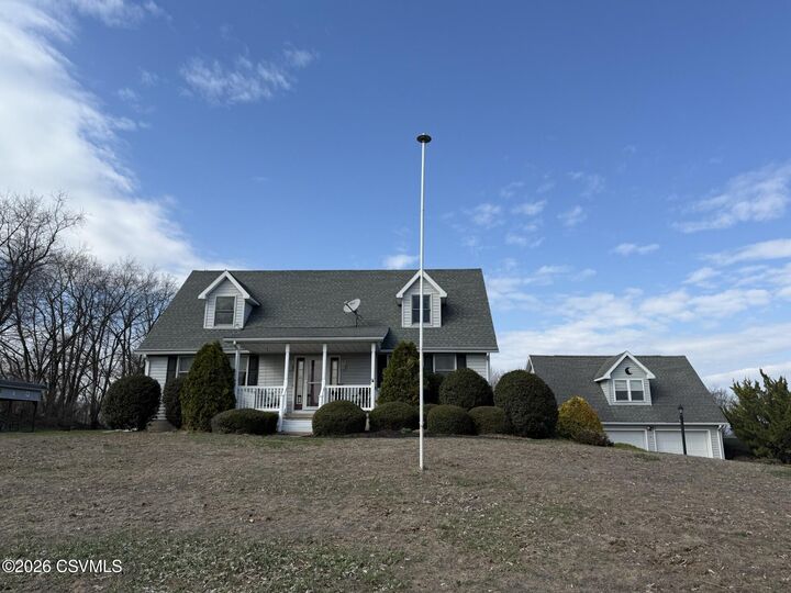 Property Photo:  67 Robin Lane  PA 17856 