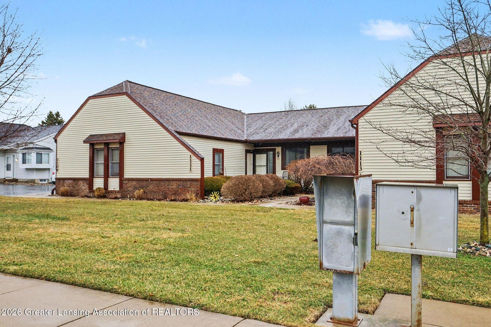Property Photo:  1111 Sunview Drive  MI 48879 