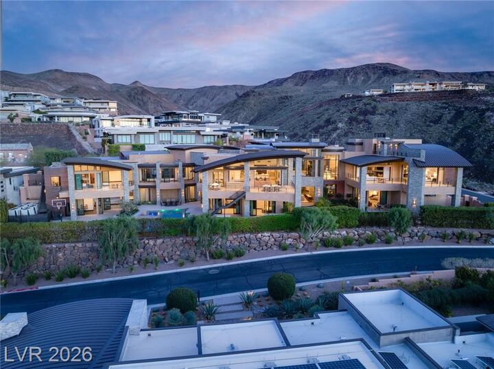Property Photo: 681 Tranquil Rim Court NV 89012