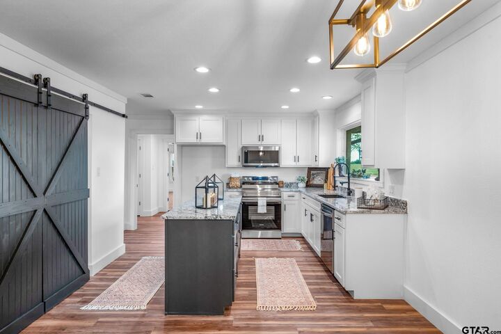 Property Photo:  17113 E Texas Highway 11  TX 75494 