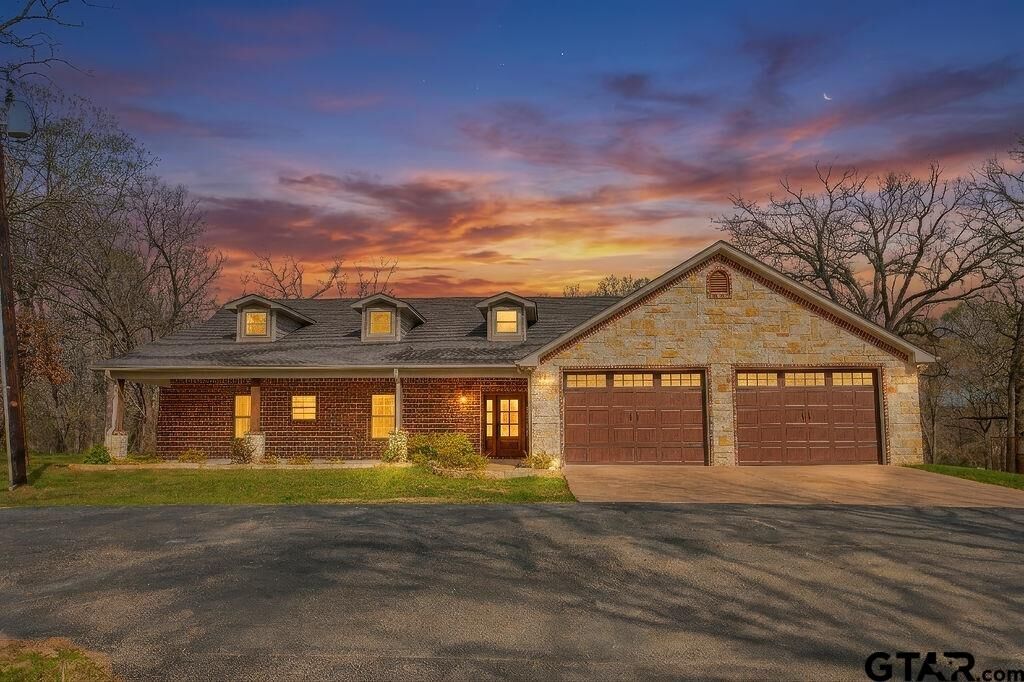 Property Photo:  22782 N Highway 69  TX 75773 