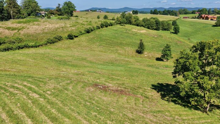 Property Photo:  Lot 9 Whisper Estate Dr  WV 24970 