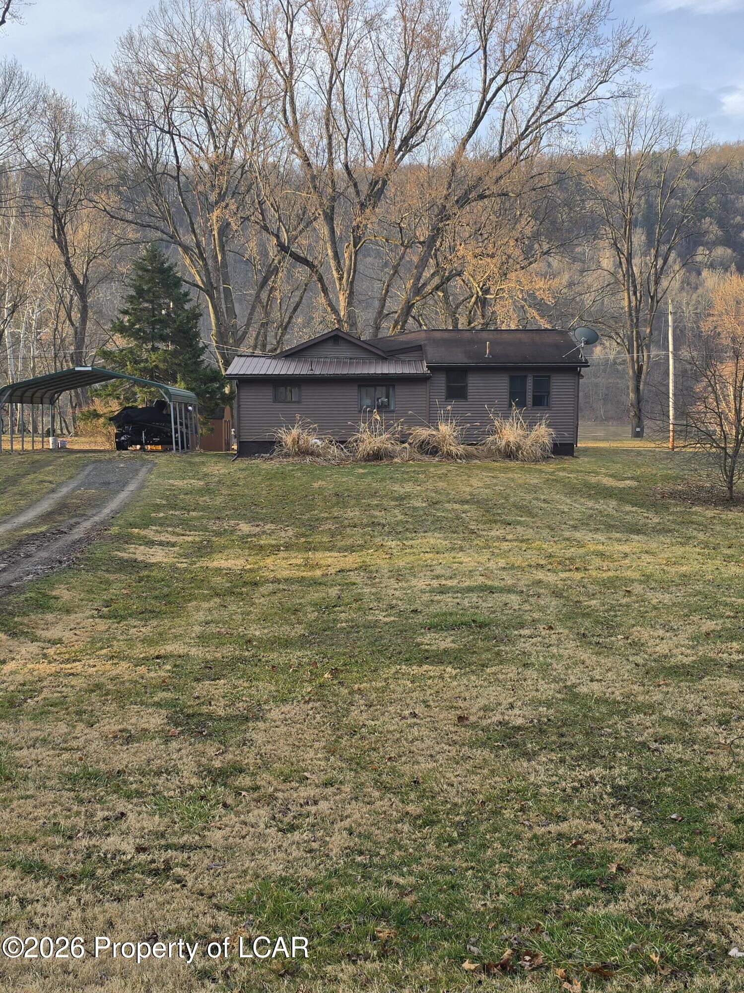 Property Photo: 33 Black Diamond Beach Road PA 18657