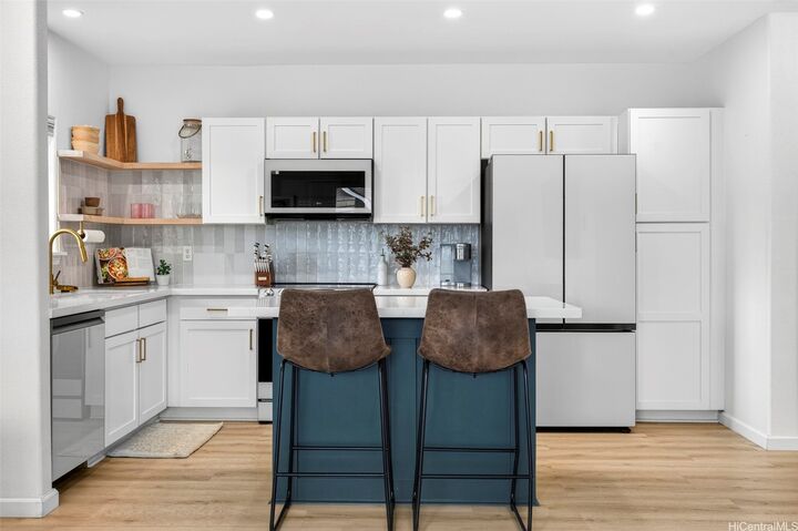 Property Photo:  1131 Kakala Street 1302  HI 96707 