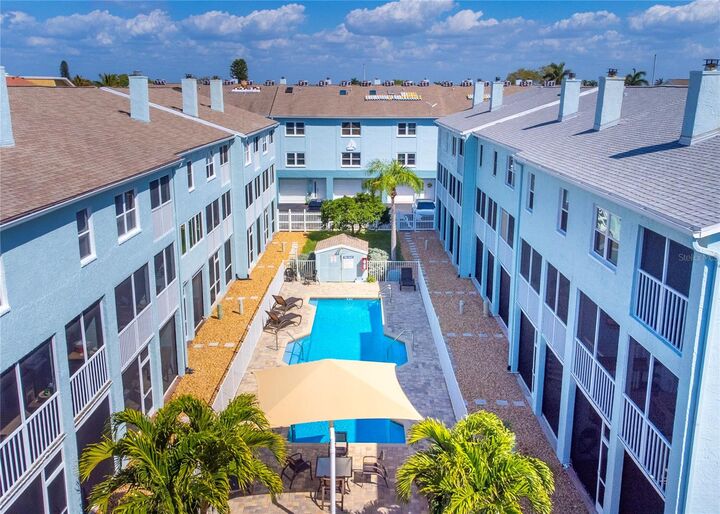 Property Photo:  1101 Pinellas Bayway S 206  FL 33715 