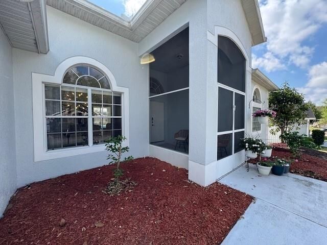 Property Photo:  148 Steamboat Boulevard  FL 33897 