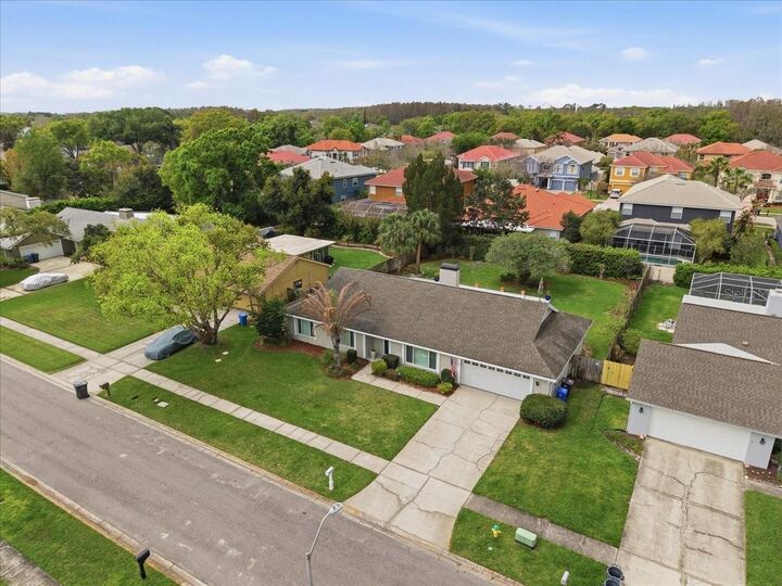 Property Photo: 12212 Snead Place FL 33624