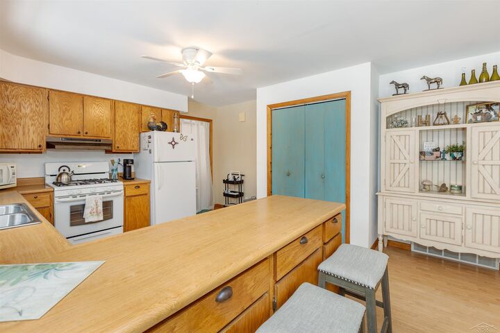 Property Photo:  6556 N Magruder Road  MI 48618 