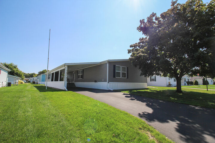 Property Photo: 7237 White Oak Circle MI 49002