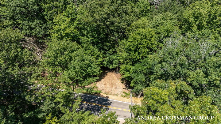 Property Photo:  110 Park Street  MI 49453 
