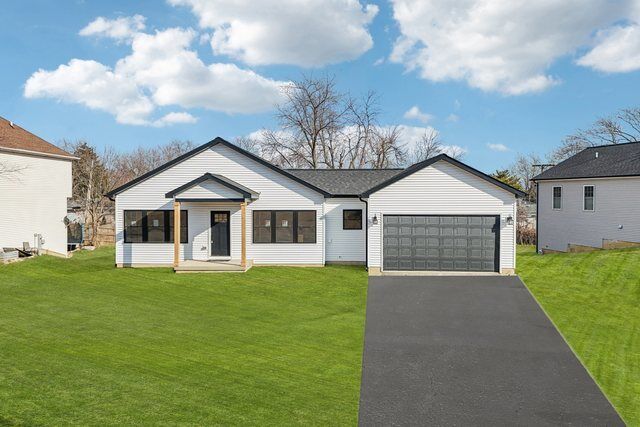 Property Photo: 907 Harley Court IL 60505