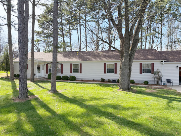 Property Photo: 101 Azalea Lane IL 62958