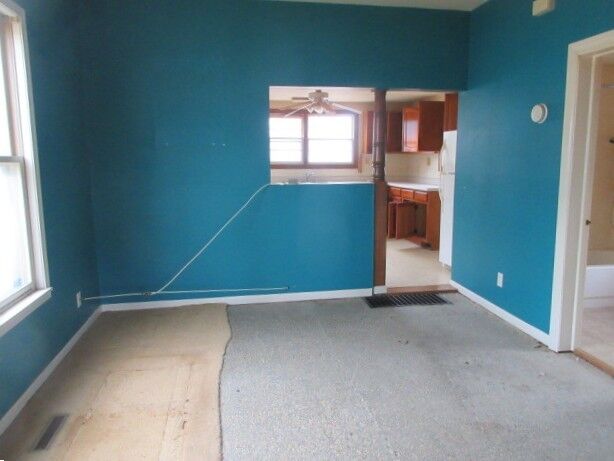 Property Photo:  43 N Green Street  IL 60110 